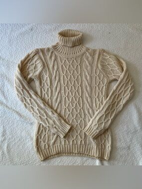 Vintage Russ 100% Wool Cable Knit Turtleneck Sweater Cream Ivory M